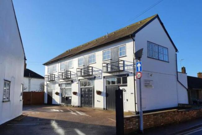 Stratton Cottage Guesthouse بيجلزويد المظهر الخارجي الصورة The former Methodist Chapel, now a private house